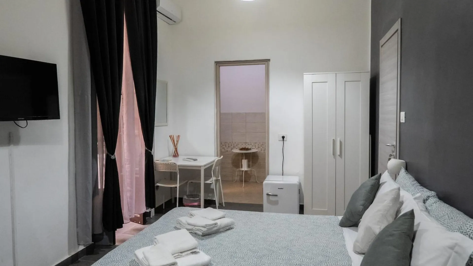 B&B Verga Catania 3*,  Italy